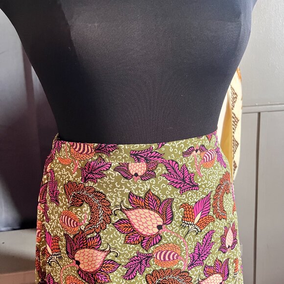 Status by Chenault Green Floral High Low Ruffled Maxi Skirt. Size Small - Picture 6 of 8